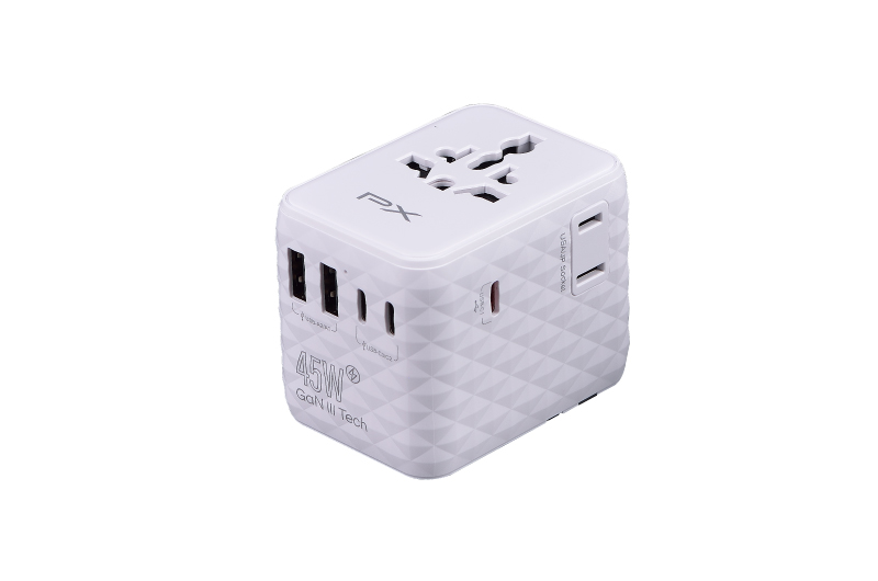 45W氮化鎵萬國轉接旅行插座(白)
